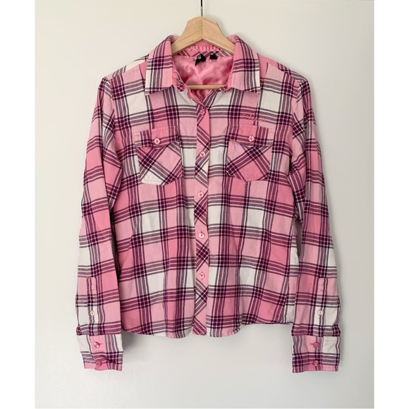 💕VANS Pink Plaid Flannel ✨ - Picture 5 of 9
